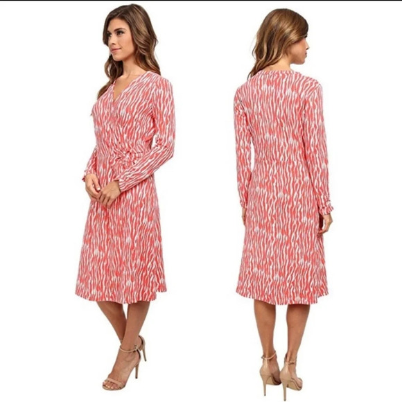 Pendleton Breezeway Salmonberry Ivory Wrap… - Picture 6 of 6